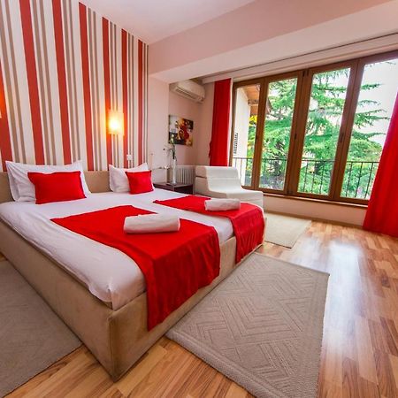 Hotel Pine Skopje Luaran gambar