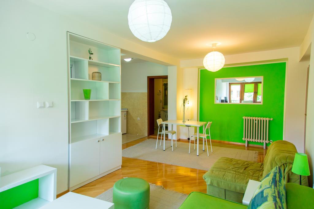 Hotel Pine Skopje Luaran gambar