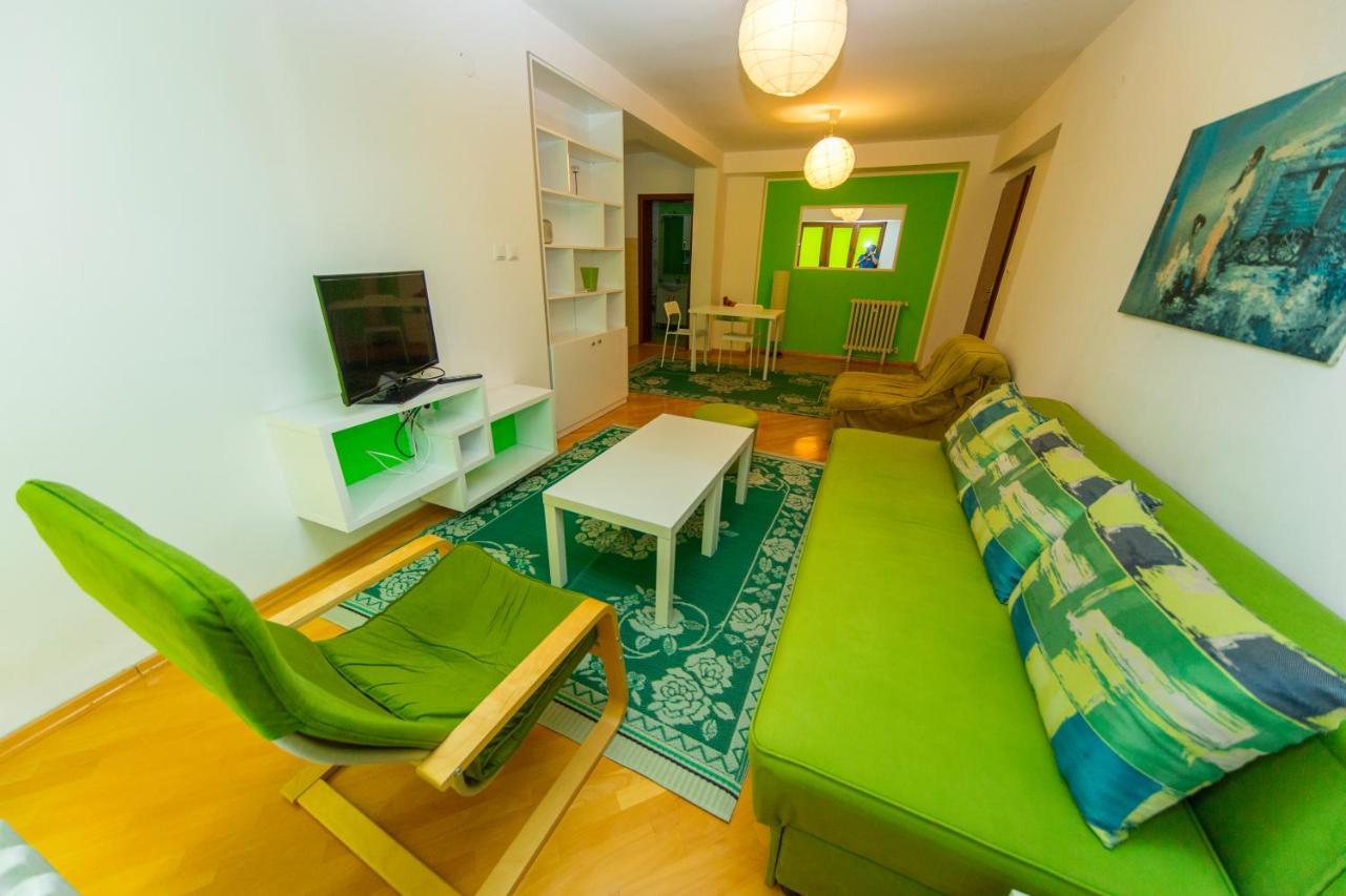 Hotel Pine Skopje Luaran gambar