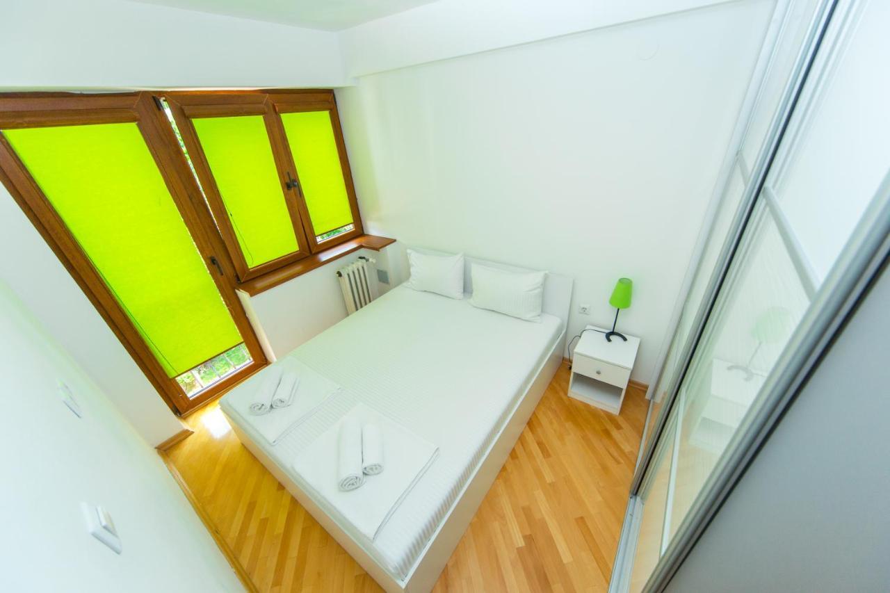 Hotel Pine Skopje Luaran gambar