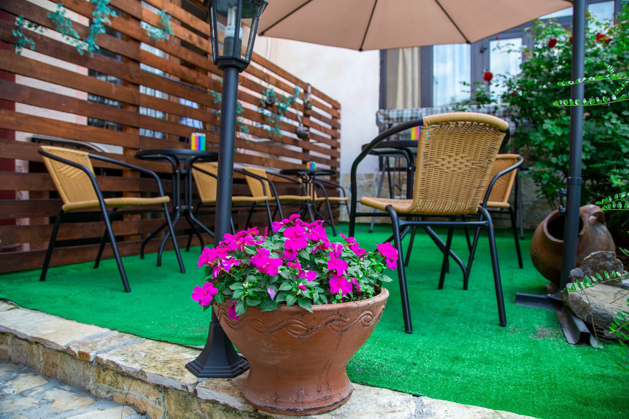 Hotel Pine Skopje Luaran gambar